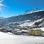 Wallis By Interhome Апартаменти *